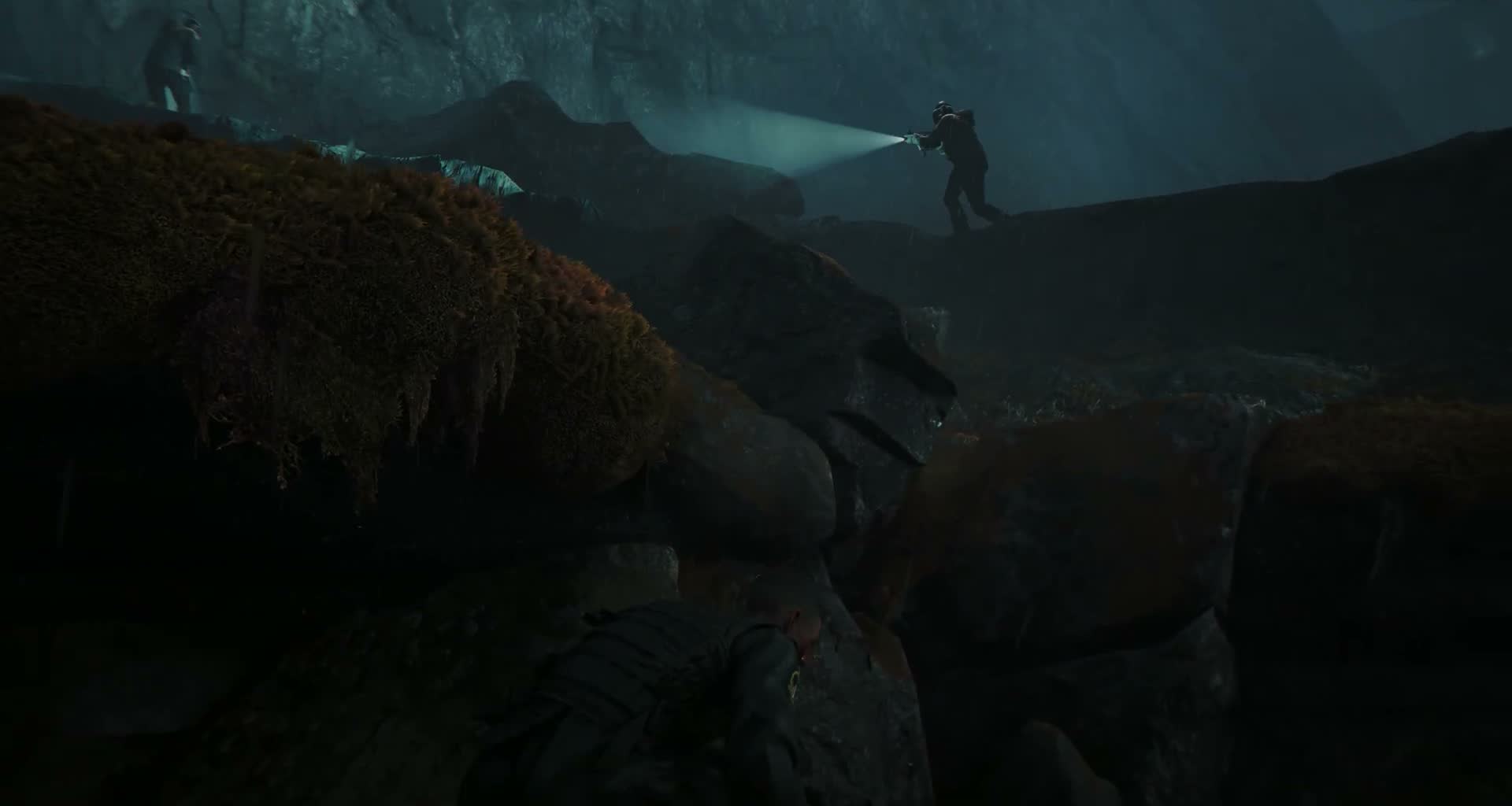 007 First Light Denuvo DRM Performance Impact & Steam Review Discussion